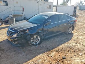 Hyundai Sonata GLS 2.4L 4 2013