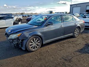 Toyota Avalon BASE 3.5L 6 2011