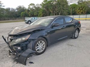 Kia Optima LX 2.4L 4 2013