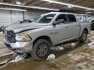 RAM 1500 SLT 5.7L 8 2014