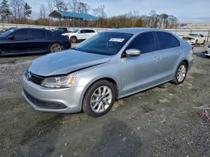 Volkswagen Jetta SE 2.5L 5 2012