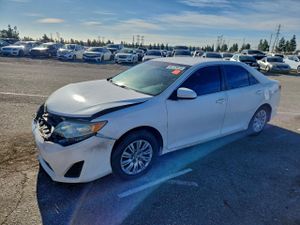Toyota Camry BASE 2.5L 4 2012