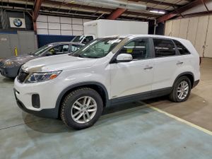 Kia Sorento LX 2.4L 4 2014