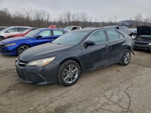 Toyota Camry LE 2.5L 4 2015
