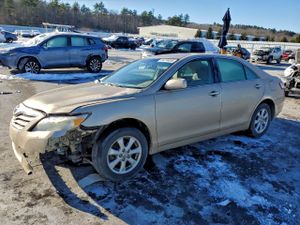 Toyota Camry BASE 2.5L 4 2011