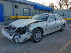 Lincoln Town Car SIGNATURE LIMITED 4.6L 8 2007