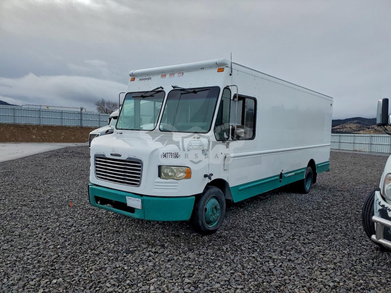 Freightliner MT-45 M LINE WALK-IN VAN 6.7L 6 2009