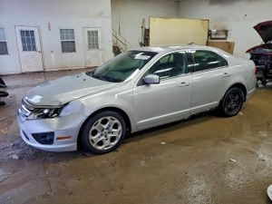 Ford Fusion SE 2.5L 4 2010