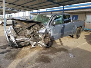 Chevrolet Silverado 1500 C1500 LT 5.3L 8 2015