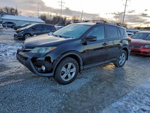 Toyota Rav4 XLE 2.5L 4 2013