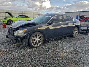 Nissan Maxima S 3.5L 6 2010