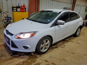 Ford Focus SE 2.0L 4 2013