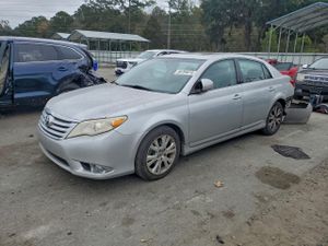 Toyota Avalon BASE 3.5L 6 2012