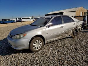 Toyota Camry LE 2.4L 4 2006