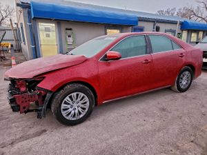 Toyota Camry BASE 2.5L 4 2012