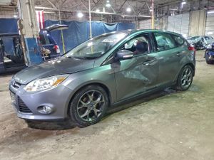Ford Focus SE 2.0L 4 2014