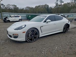 Porsche Panamera S 4.8L 8 2013