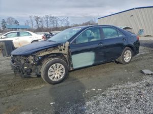 Toyota Camry HYBRID 2.5L 4 2012