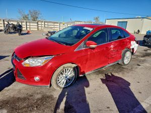 Ford Focus SEL 2.0L 4 2012