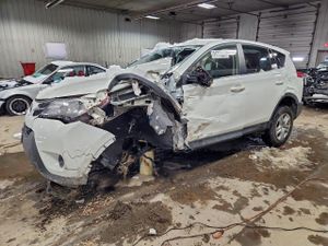 Toyota Rav4 LE 2.5L 4 2015