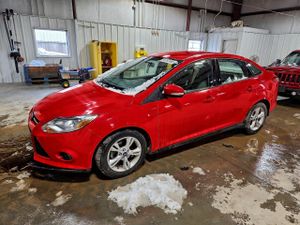 Ford Focus SE 2.0L 4 2013