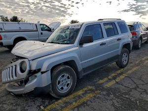 Jeep Patriot SPORT 2.4L 4 2012