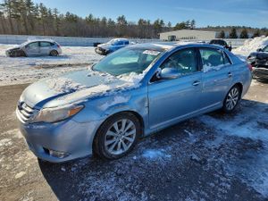 Toyota Avalon BASE 3.5L 6 2011