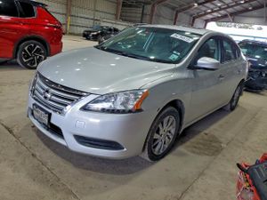 Nissan Sentra S 1.8L 4 2015