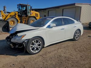 Nissan Maxima S 3.5L 6 2014