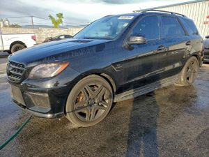 Mercedes-Benz ML 63 AMG 5.5L 8 2012