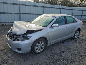 Toyota Camry BASE 2.5L 4 2011