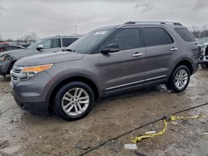 Ford Explorer XLT 3.5L 6 2013