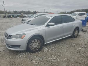 Volkswagen Passat S 1.8L 4 2014