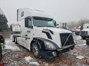 Volvo VN VNL 12.8L 6 2015