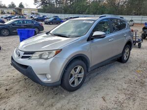 Toyota Rav4 XLE 2.5L 4 2014