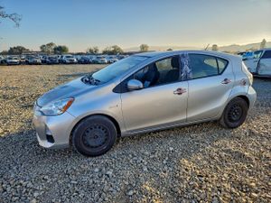 Toyota Prius 1.5L 4 2012