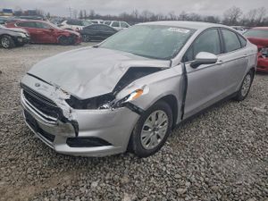 Ford Fusion S 2.5L 4 2014