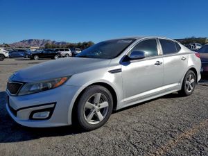 Kia Optima LX 2.4L 4 2015