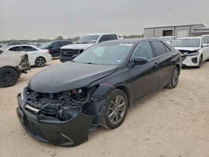 Toyota Camry LE 2.5L 4 2015