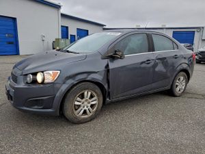 Chevrolet Aveo (Sonic) LT 1.4L 4 2013