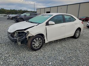Toyota Corolla L 1.8L 4 2015