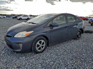 Toyota Prius 1.8L 4 2015