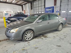 Toyota Avalon XL 3.5L 6 2005