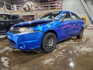Ford Focus SES 2.0L 4 2011