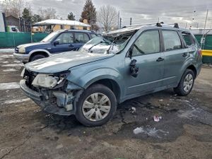 Subaru Forester 2.5X 2.5L 4 2010