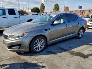 Kia Optima LX 2.4L 4 2012