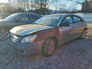 Toyota Avalon XL 3.5L 6 2006