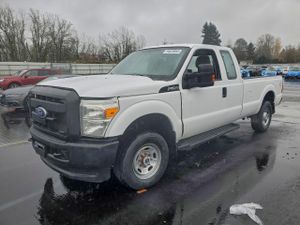Ford F-250 SUPER DUTY 6.2L 8 2014
