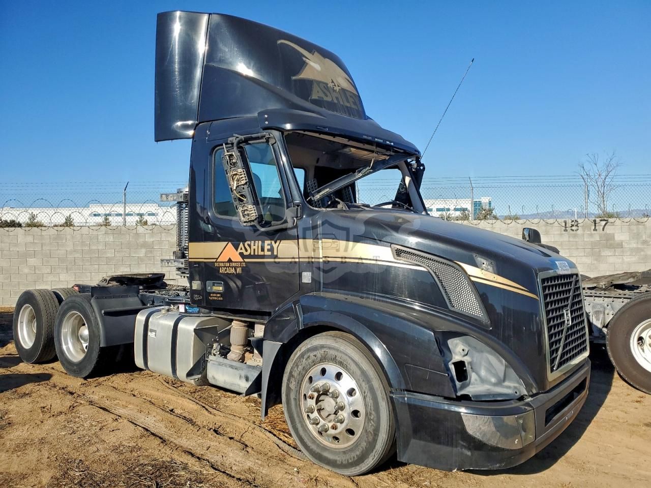 Volvo VN 12.8L 6 2016