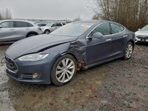 Tesla Model S 85D 2015